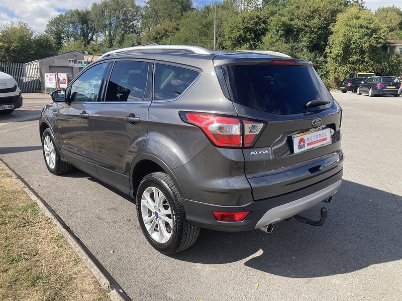 Ford 2.0 TDCi Titanium SUV 5dr Diesel Manual AWD Euro 6 (s/s) (180 ps)