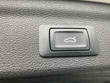 Audi 2.0 TDI 40 S line SUV 5dr Diesel S Tronic quattro Euro 6 (s/s) (190 ps)