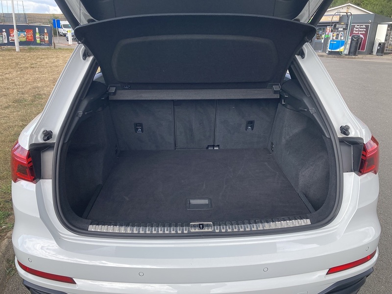 Audi 2.0 TDI 40 S line SUV 5dr Diesel S Tronic quattro Euro 6 (s/s) (190 ps)