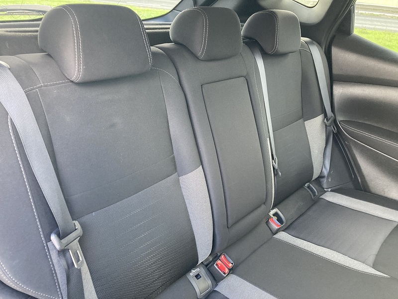 Nissan 1.5 dCi N-Connecta SUV 5dr Diesel Manual Euro 6 (s/s) (110 ps)