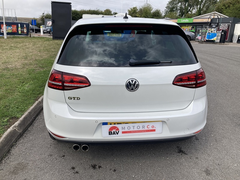 Volkswagen 2.0 TDI BlueMotion Tech GTD Hatchback 5dr Diesel DSG Euro 6 (s/s) (184 ps)