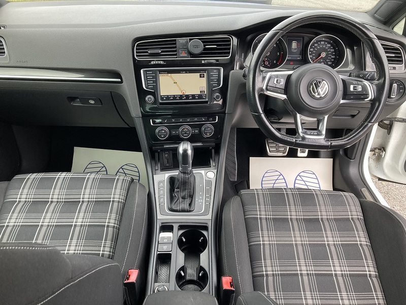 Volkswagen 2.0 TDI BlueMotion Tech GTD Hatchback 5dr Diesel DSG Euro 6 (s/s) (184 ps)