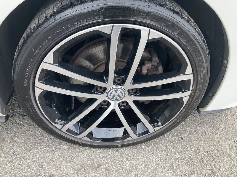 Volkswagen 2.0 TDI BlueMotion Tech GTD Hatchback 5dr Diesel DSG Euro 6 (s/s) (184 ps)