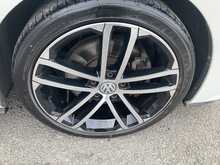 Volkswagen 2.0 TDI BlueMotion Tech GTD Hatchback 5dr Diesel DSG Euro 6 (s/s) (184 ps)