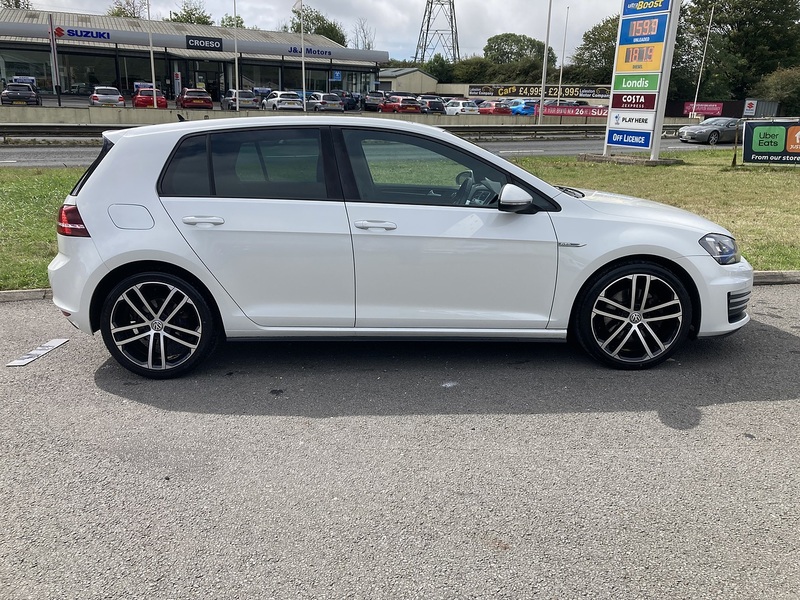 Volkswagen 2.0 TDI BlueMotion Tech GTD Hatchback 5dr Diesel DSG Euro 6 (s/s) (184 ps)
