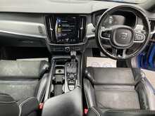 Volvo 2.0 D4 R-Design Estate 5dr Diesel Auto Euro 6 (s/s) (190 ps)