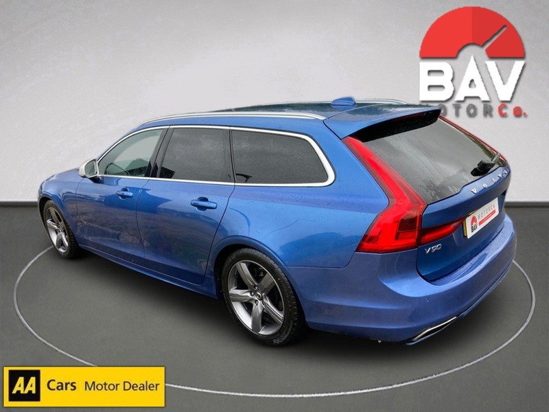 Volvo 2.0 D4 R-Design Estate 5dr Diesel Auto Euro 6 (s/s) (190 ps)