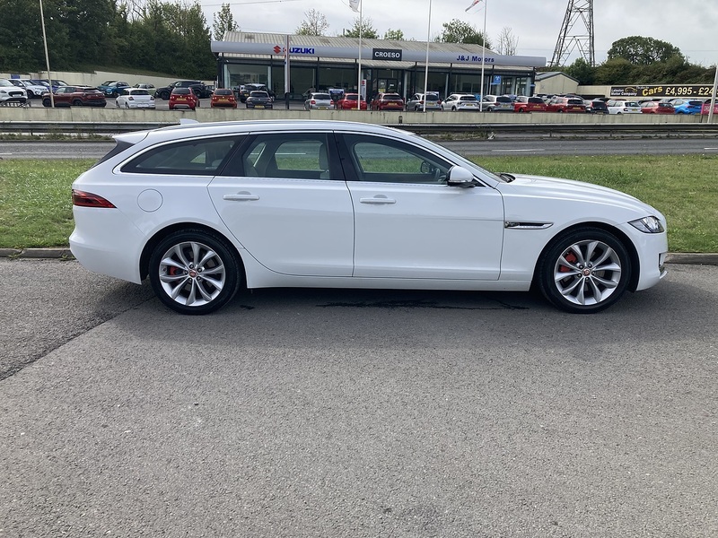 Jaguar 2.0i Portfolio GPF Sportbrake 5dr Petrol Auto Euro 6 (s/s) (250 ps)