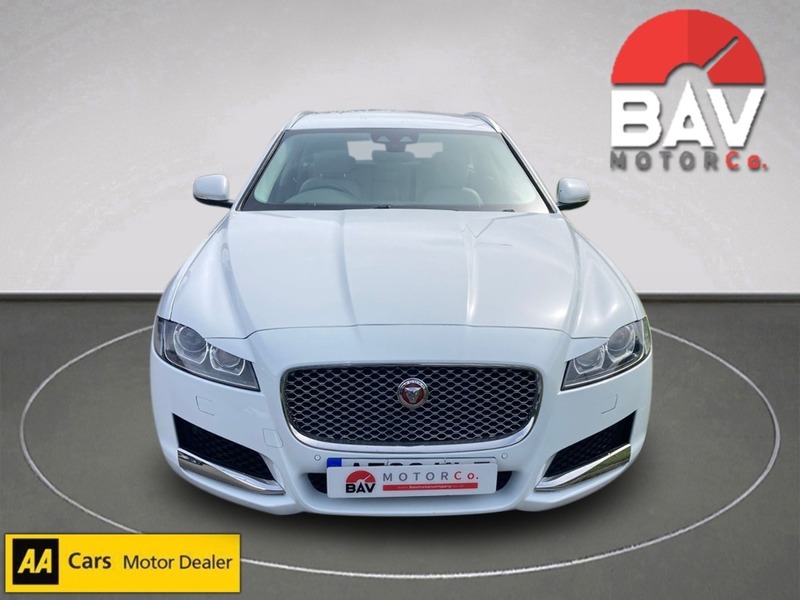 Jaguar 2.0i Portfolio GPF Sportbrake 5dr Petrol Auto Euro 6 (s/s) (250 ps)