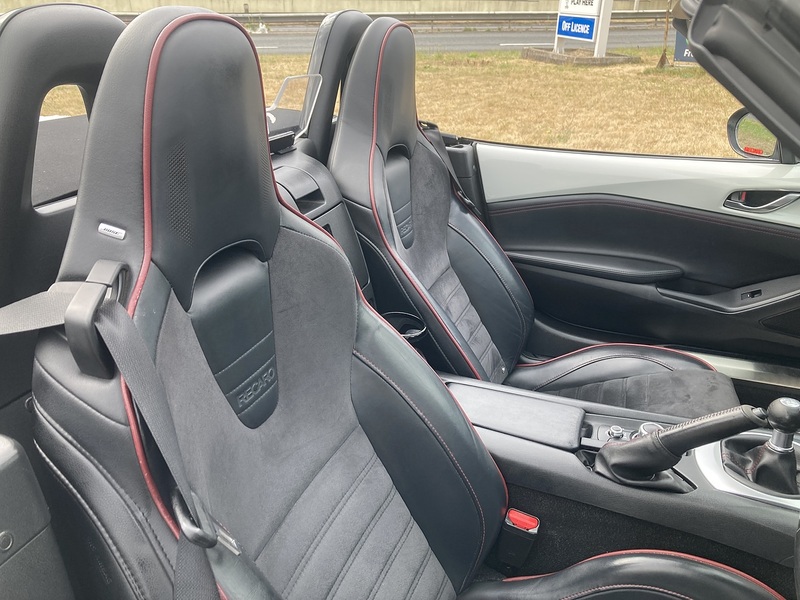 Mazda 2.0 SKYACTIV-G Sport Recaro Convertible 2dr Petrol Manual Euro 6 (160 ps)