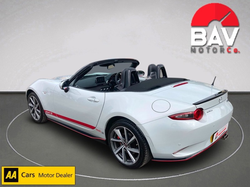 Mazda 2.0 SKYACTIV-G Sport Recaro Convertible 2dr Petrol Manual Euro 6 (160 ps)