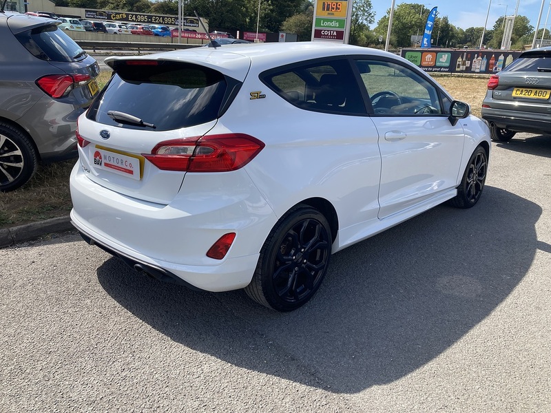 Ford 1.0T EcoBoost ST-Line Hatchback 3dr Petrol Manual Euro 6 (s/s) (100 ps)