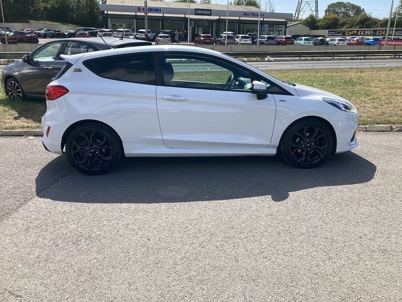 Ford 1.0T EcoBoost ST-Line Hatchback 3dr Petrol Manual Euro 6 (s/s) (100 ps)