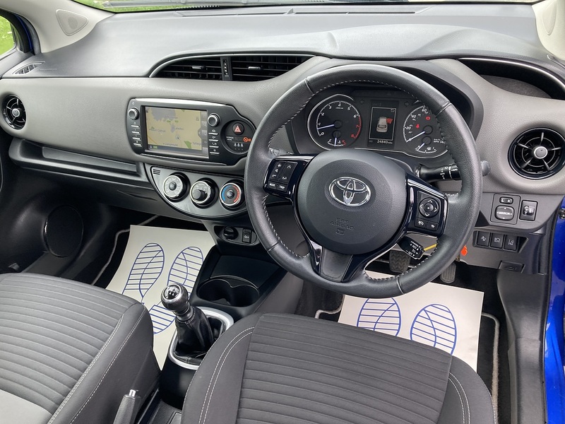 Toyota 1.5 VVT-i Icon Hatchback 5dr Petrol Manual Euro 6 (111 ps)