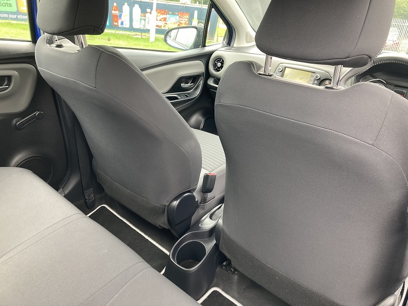 Toyota 1.5 VVT-i Icon Hatchback 5dr Petrol Manual Euro 6 (111 ps)