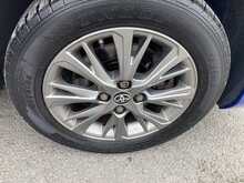 Toyota 1.5 VVT-i Icon Hatchback 5dr Petrol Manual Euro 6 (111 ps)