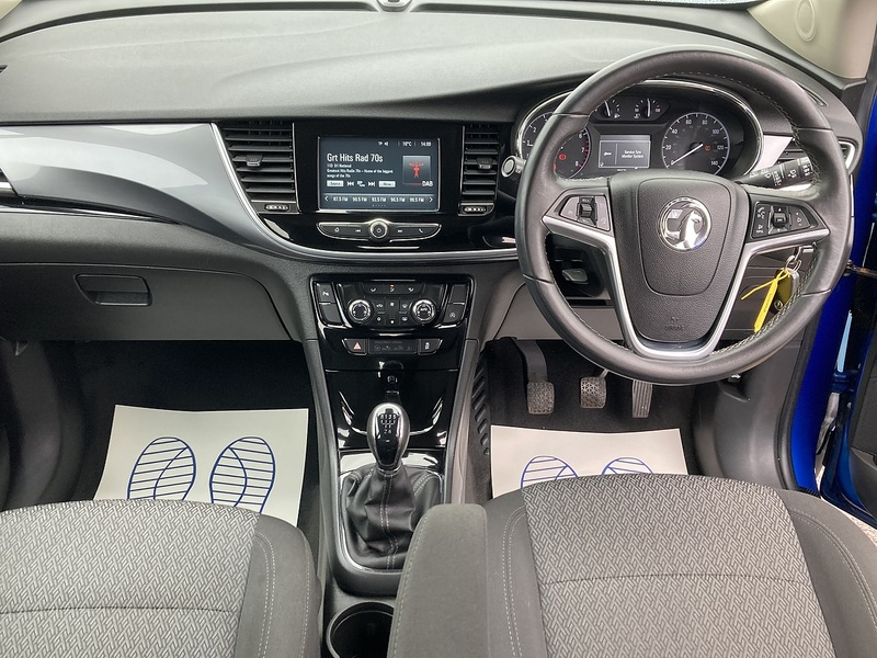 Vauxhall 1.6i Active SUV 5dr Petrol Manual Euro 6 (s/s) (115 ps)