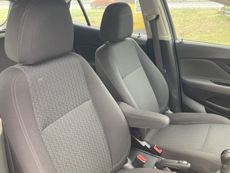 Vauxhall 1.6i Active SUV 5dr Petrol Manual Euro 6 (s/s) (115 ps)