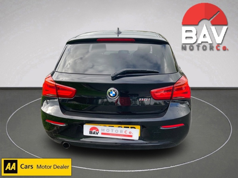 BMW 1.5 118i Sport Hatchback 5dr Petrol Manual Euro 6 (s/s) (136 ps)