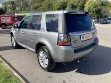 Land Rover 2.2 TD4 GS SUV 5dr Diesel Manual 4WD Euro 5 (s/s) (150 ps)