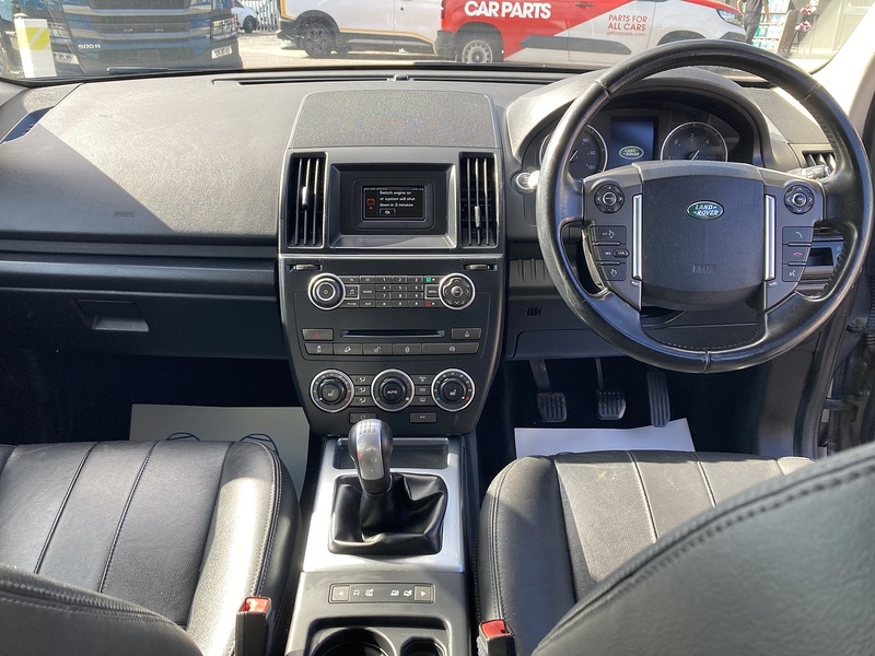 Land Rover 2.2 TD4 GS SUV 5dr Diesel Manual 4WD Euro 5 (s/s) (150 ps)