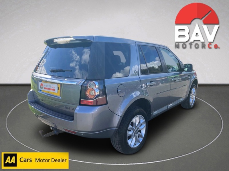 Land Rover 2.2 TD4 GS SUV 5dr Diesel Manual 4WD Euro 5 (s/s) (150 ps)