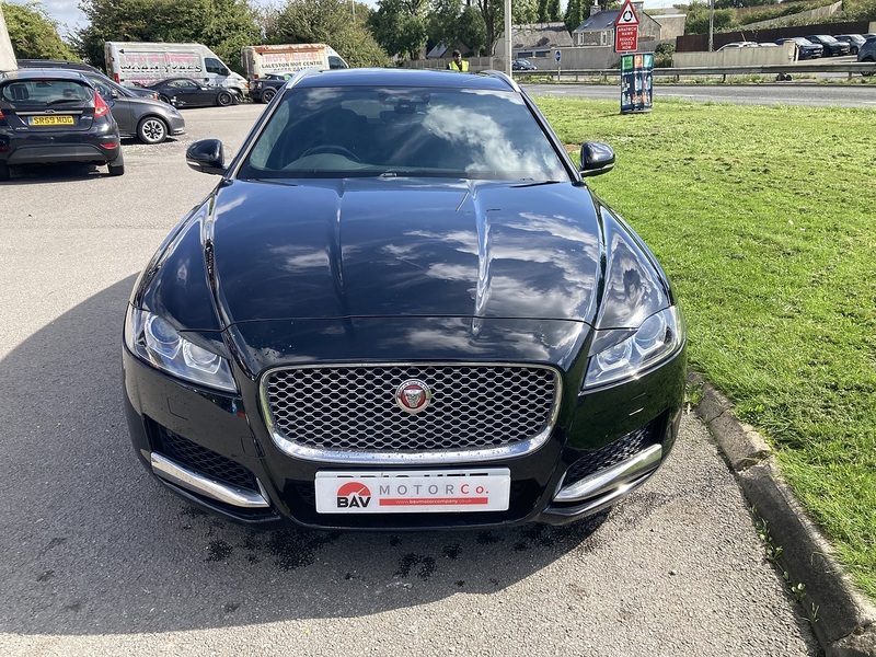 Jaguar 2.0i Portfolio GPF Sportbrake 5dr Petrol Auto Euro 6 (s/s) (250 ps)