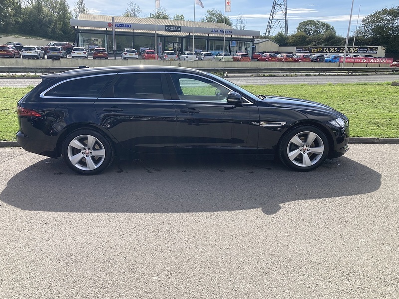 Jaguar 2.0i Portfolio GPF Sportbrake 5dr Petrol Auto Euro 6 (s/s) (250 ps)