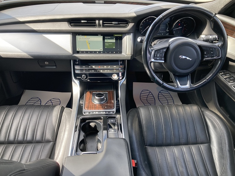 Jaguar 2.0i Portfolio GPF Sportbrake 5dr Petrol Auto Euro 6 (s/s) (250 ps)