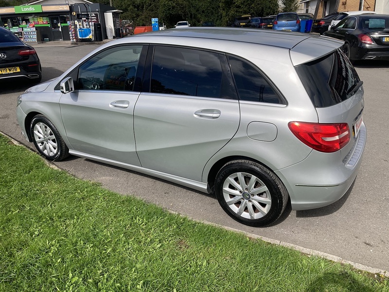 Mercedes-Benz 1.5 B180 CDI SE MPV 5dr Diesel 7G-DCT Euro 5 (s/s) (109 ps)