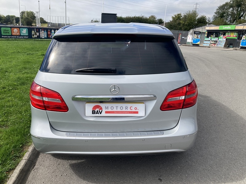 Mercedes-Benz 1.5 B180 CDI SE MPV 5dr Diesel 7G-DCT Euro 5 (s/s) (109 ps)