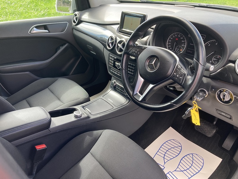 Mercedes-Benz 1.5 B180 CDI SE MPV 5dr Diesel 7G-DCT Euro 5 (s/s) (109 ps)
