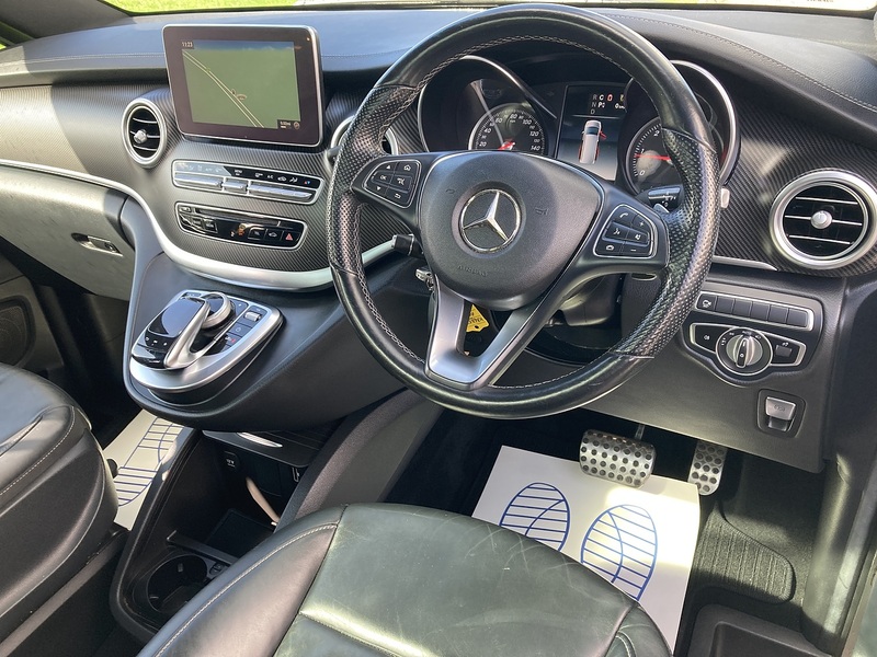 Mercedes-Benz 2.2 V220d AMG Line MPV 5dr Diesel G-Tronic+ Euro 6 (s/s) 8 Seat LWB (163 ps)