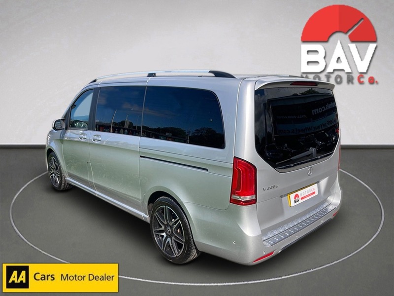 Mercedes-Benz 2.2 V220d AMG Line MPV 5dr Diesel G-Tronic+ Euro 6 (s/s) 8 Seat LWB (163 ps)
