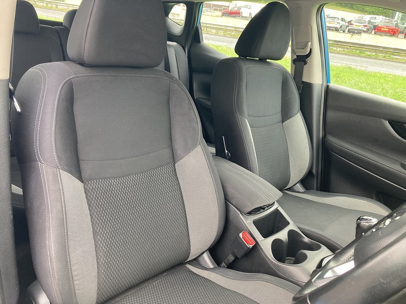 Nissan 1.2 DIG-T Acenta SUV 5dr Petrol Manual Euro 6 (s/s) (115 ps)