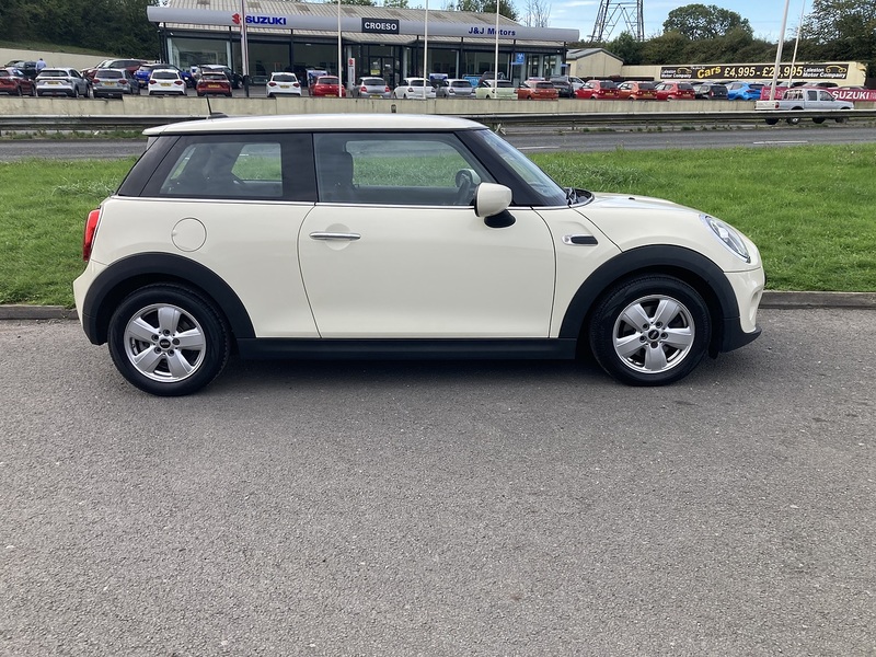 MINI 1.5 One Classic Hatchback 3dr Petrol Manual Euro 6 (s/s) (102 ps)
