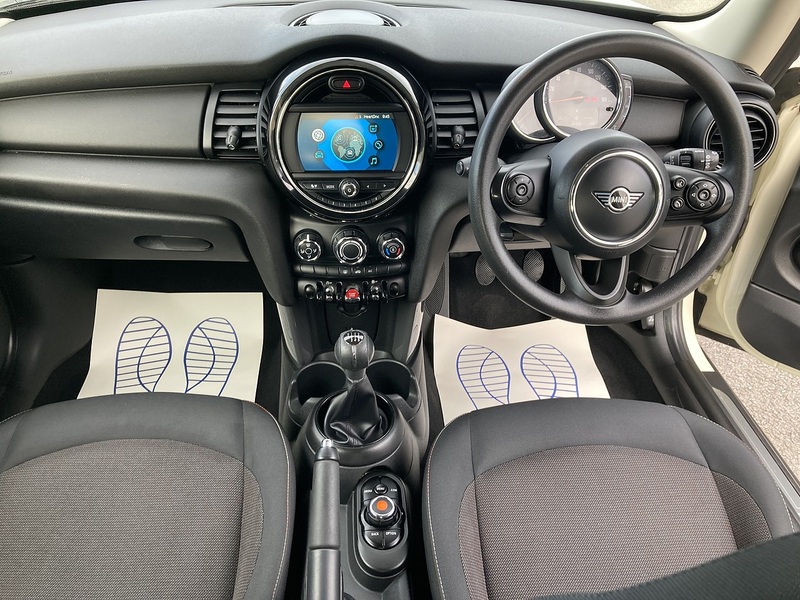 MINI 1.5 One Classic Hatchback 3dr Petrol Manual Euro 6 (s/s) (102 ps)