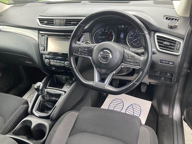 Nissan 1.2 DIG-T N-Connecta SUV 5dr Petrol Manual Euro 6 (s/s) (115 ps)