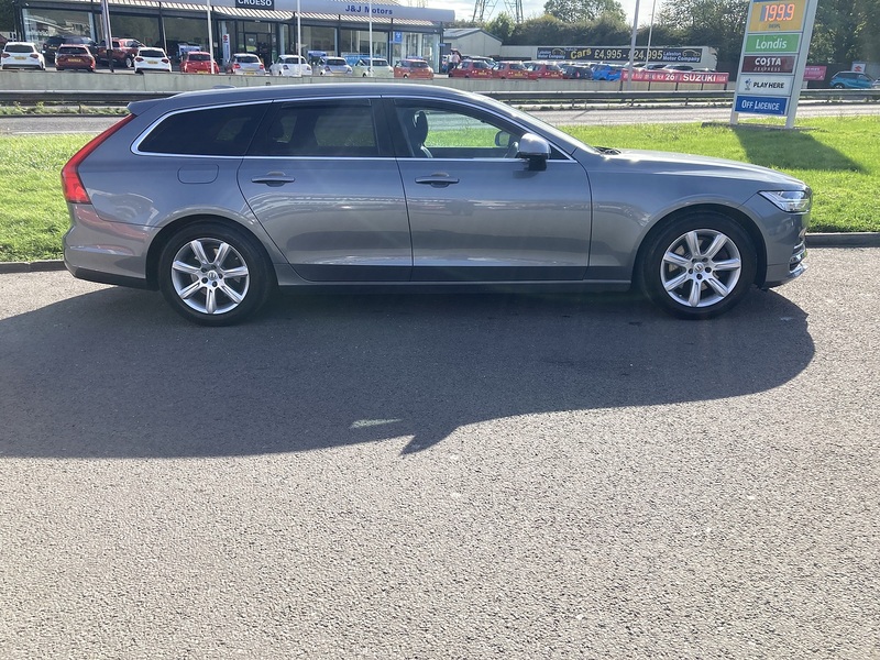 Volvo 2.0 D4 Momentum Estate 5dr Diesel Auto Euro 6 (s/s) (190 ps)