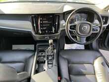 Volvo 2.0 D4 Momentum Estate 5dr Diesel Auto Euro 6 (s/s) (190 ps)