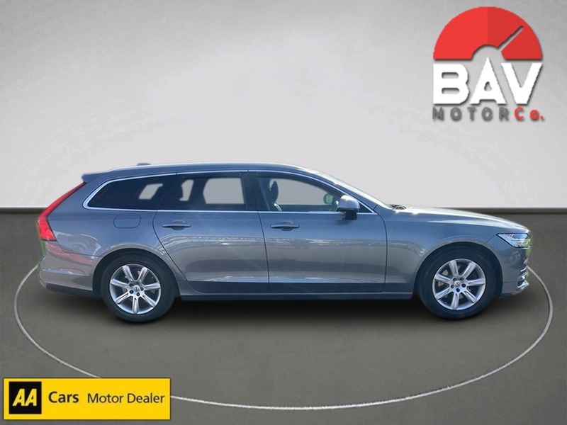 Volvo 2.0 D4 Momentum Estate 5dr Diesel Auto Euro 6 (s/s) (190 ps)