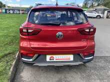 MG 1.5 VTi-TECH Exclusive SUV 5dr Petrol Manual Euro 6 (s/s) (106 ps)