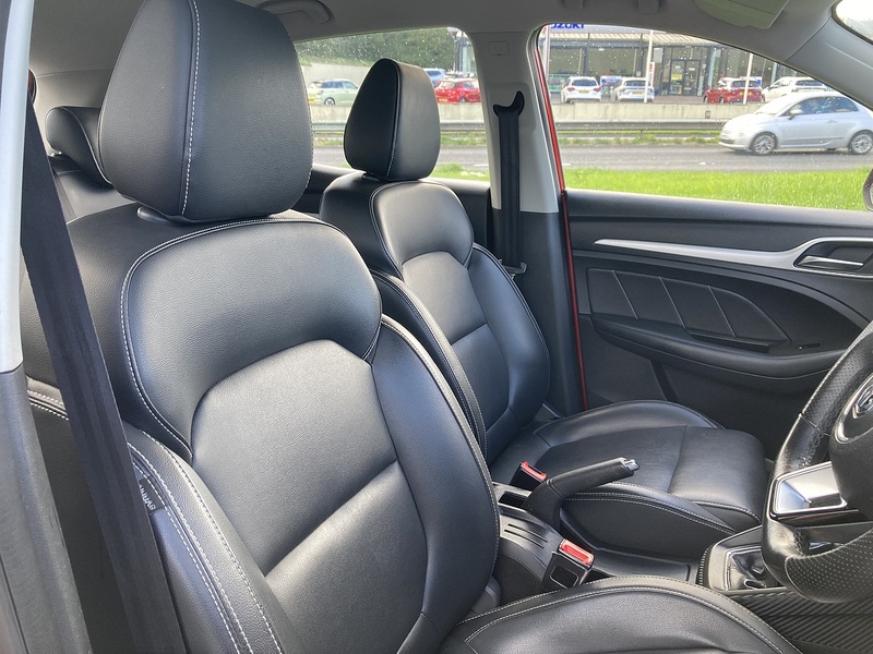 MG 1.5 VTi-TECH Exclusive SUV 5dr Petrol Manual Euro 6 (s/s) (106 ps)