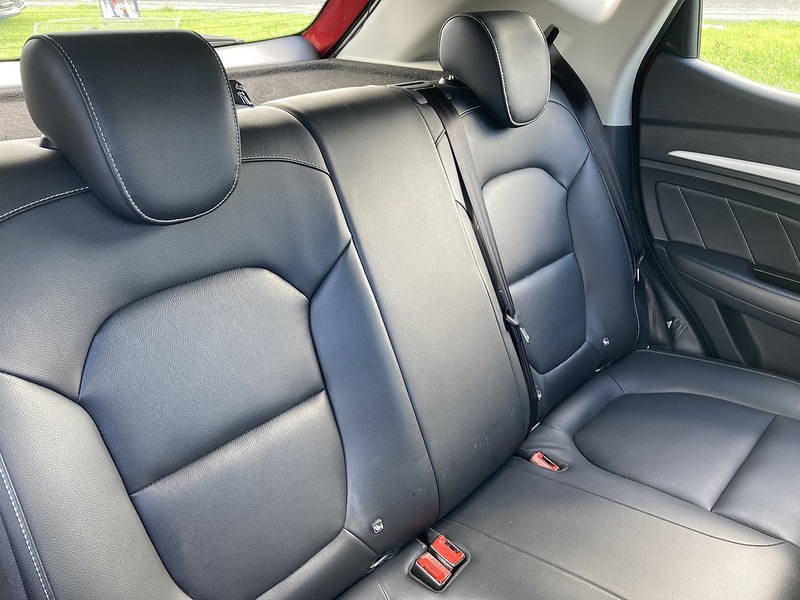 MG 1.5 VTi-TECH Exclusive SUV 5dr Petrol Manual Euro 6 (s/s) (106 ps)