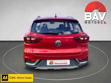 MG 1.5 VTi-TECH Exclusive SUV 5dr Petrol Manual Euro 6 (s/s) (106 ps)