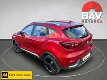 MG 1.5 VTi-TECH Exclusive SUV 5dr Petrol Manual Euro 6 (s/s) (106 ps)