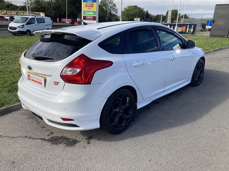 Ford 2.0T EcoBoost ST-3 Hatchback 5dr Petrol Manual Euro 5 (s/s) (250 ps)