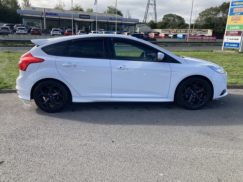 Ford 2.0T EcoBoost ST-3 Hatchback 5dr Petrol Manual Euro 5 (s/s) (250 ps)