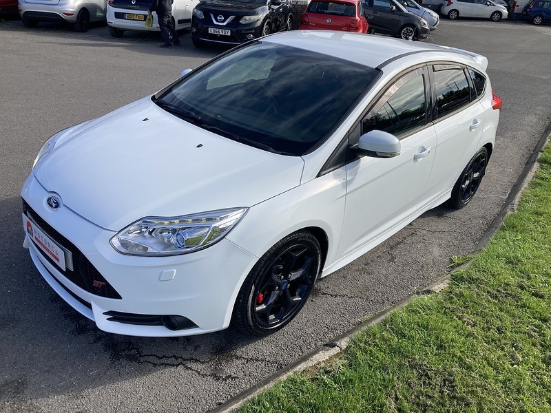 Ford 2.0T EcoBoost ST-3 Hatchback 5dr Petrol Manual Euro 5 (s/s) (250 ps)