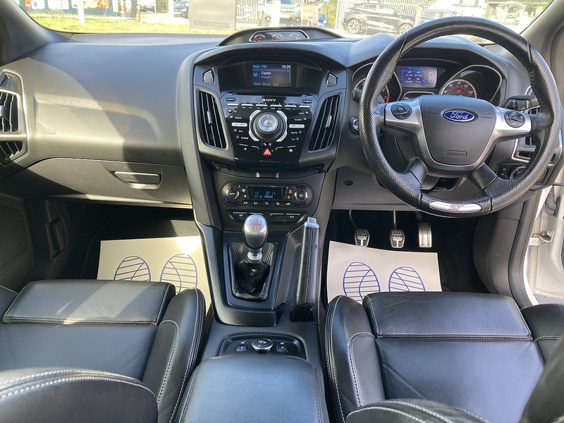 Ford 2.0T EcoBoost ST-3 Hatchback 5dr Petrol Manual Euro 5 (s/s) (250 ps)